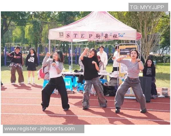 运动街舞巨献揭秘成都街舞队的默契配合与体育精神 运动街舞巨献揭秘成都街舞队的默契配合与体育精神